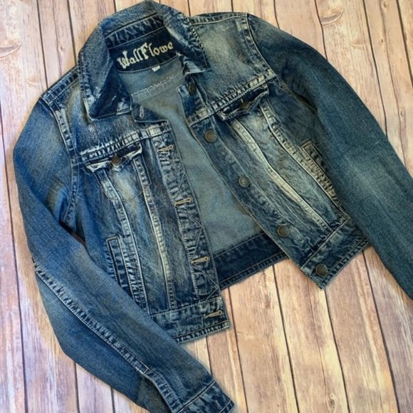 Wallflower Jackets & Blazers - Jean Jacket Acid Wash Cropped S